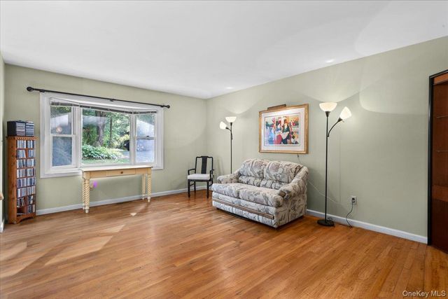 12 Gordon Avenue, Bedford, NY 10506