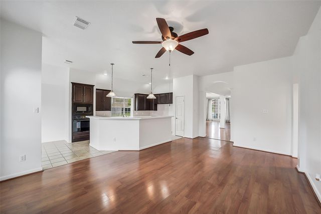 20739 Maple Village Drive, Cypress, TX 77433