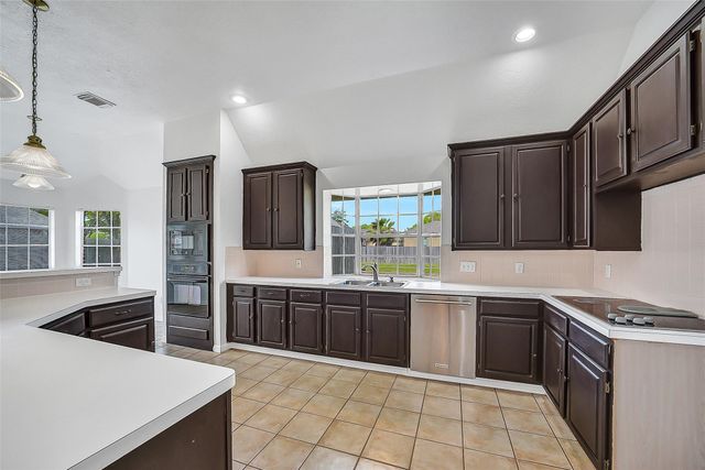 20739 Maple Village Drive, Cypress, TX 77433