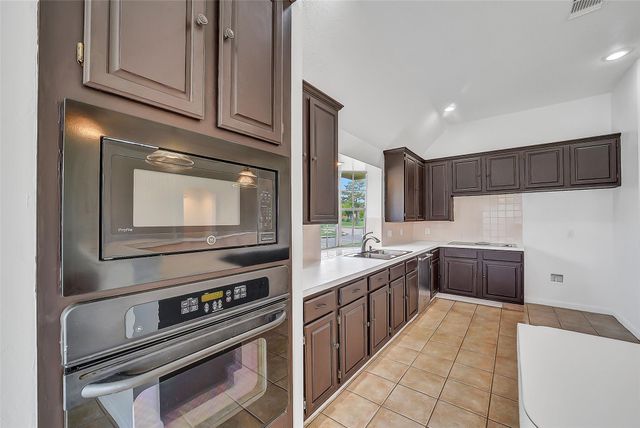 20739 Maple Village Drive, Cypress, TX 77433