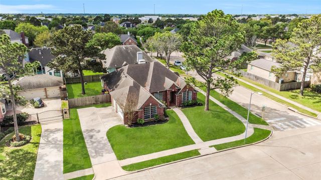 20739 Maple Village Drive, Cypress, TX 77433
