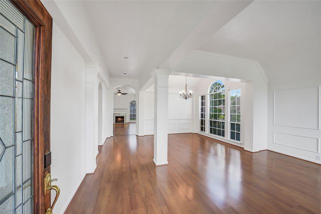 20739 Maple Village Drive, Cypress, TX 77433