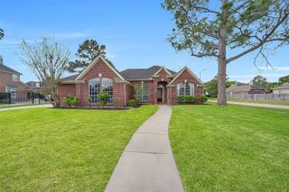 20739 Maple Village Drive, Cypress, TX 77433