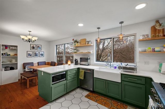 7474 Birch Bridge Drive, Unincorporated, MO 63129