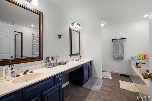 7474 Birch Bridge Drive, Unincorporated, MO 63129