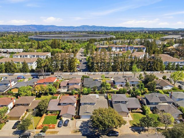 1780 Lark Lane, Sunnyvale, CA 94087