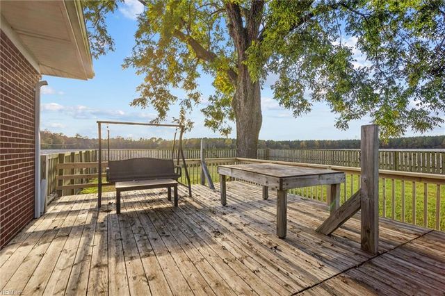 25452 Walters HWY, Windsor, VA 23487