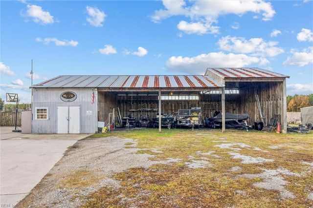 25452 Walters HWY, Windsor, VA 23487