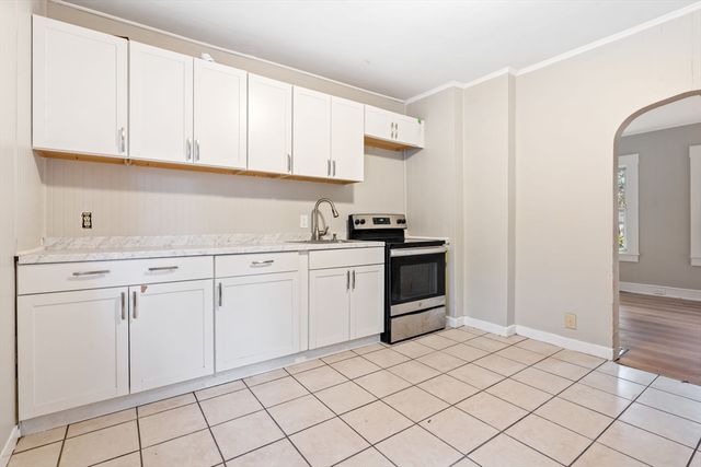 14-24 C St, Northbridge, MA 01588