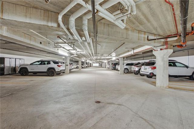 7800 W 123rd Street 116, Overland Park, KS 66213
