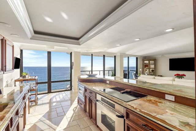 250 S Ocean Boulevard 14e, Boca Raton, FL 33432