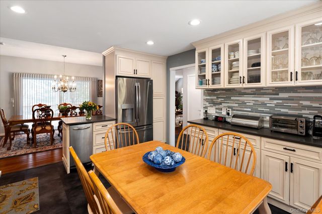 392 Heritage Hills A, Somers, NY 10589