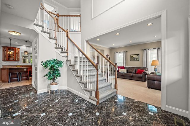 4 FAIRWIND LN, Exton, PA 19341
