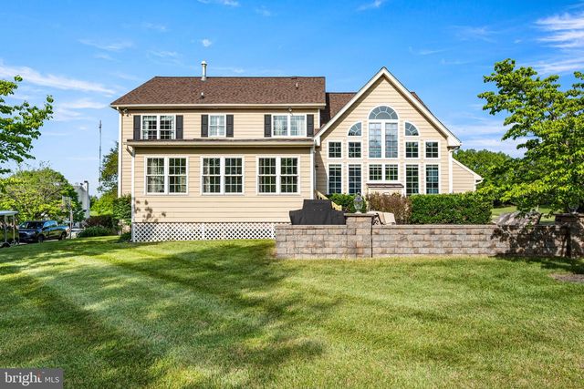 4 FAIRWIND LN, Exton, PA 19341