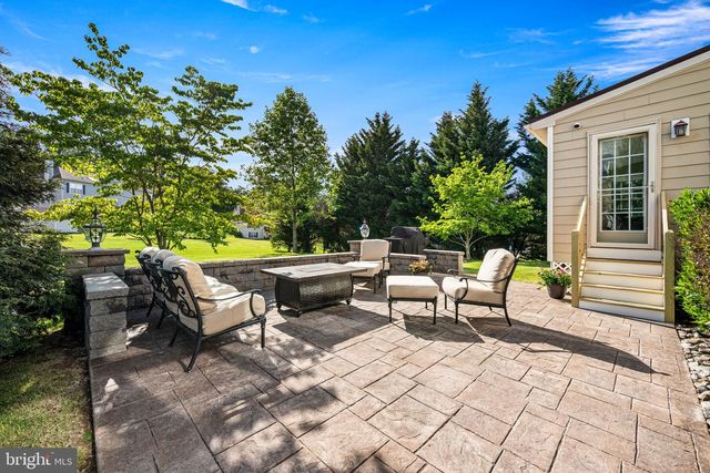 4 FAIRWIND LN, Exton, PA 19341