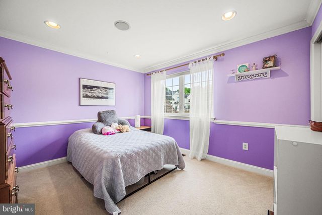4 FAIRWIND LN, Exton, PA 19341