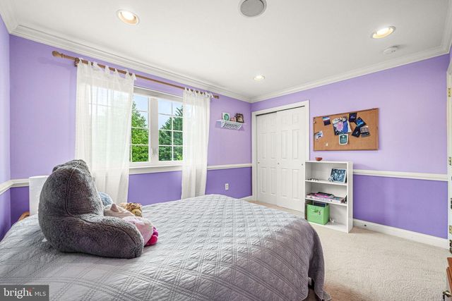 4 FAIRWIND LN, Exton, PA 19341