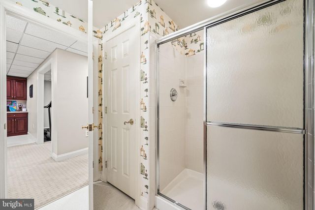 4 FAIRWIND LN, Exton, PA 19341
