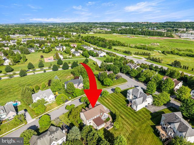 4 FAIRWIND LN, Exton, PA 19341