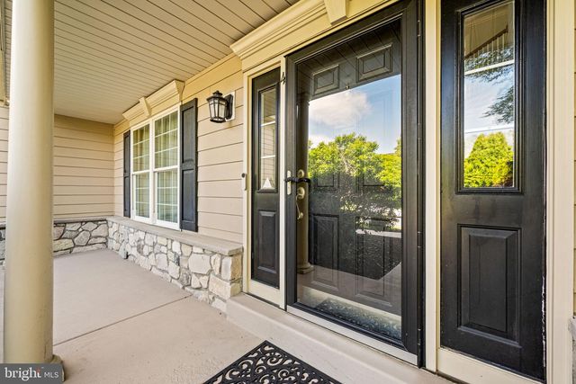 4 FAIRWIND LN, Exton, PA 19341