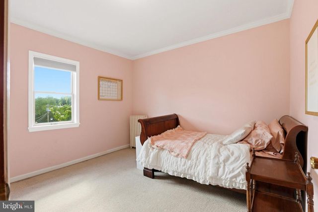 509 W WALNUT ST, Perkasie, PA 18944