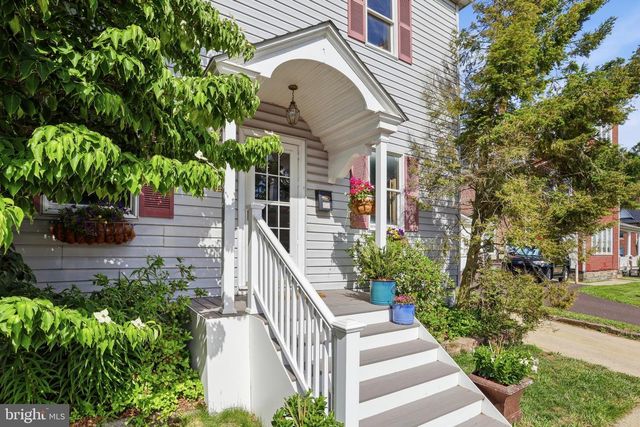 509 W WALNUT ST, Perkasie, PA 18944