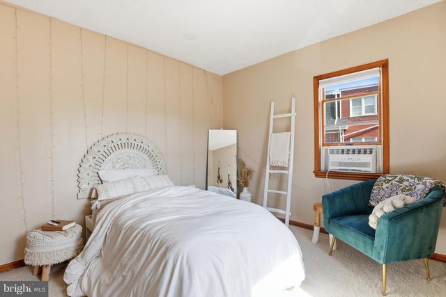 509 W WALNUT ST, Perkasie, PA 18944