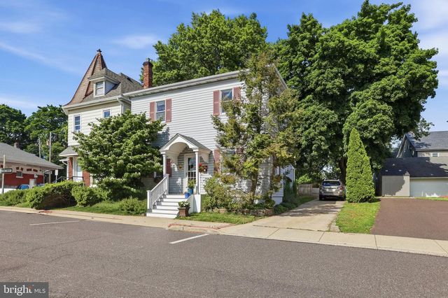 509 W WALNUT ST, Perkasie, PA 18944