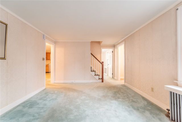 67 Brewster Drive, Warwick, RI 02889