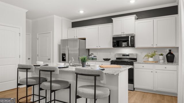 3889 Donetta Drive, Atlanta, GA 30349