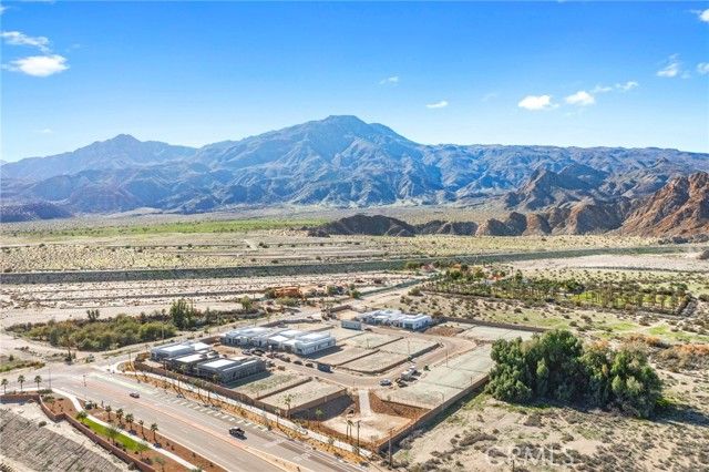 80 Lineta Way, La Quinta, CA 92253