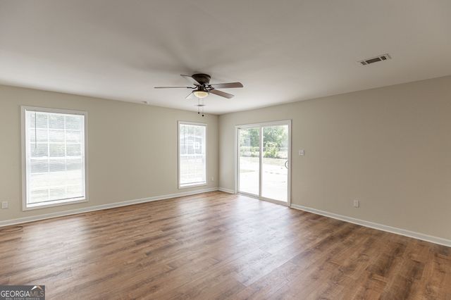 1597 Bennett Road, Grayson, GA 30017