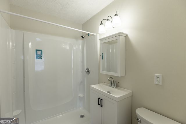 1597 Bennett Road, Grayson, GA 30017