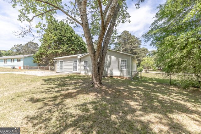 1597 Bennett Road, Grayson, GA 30017