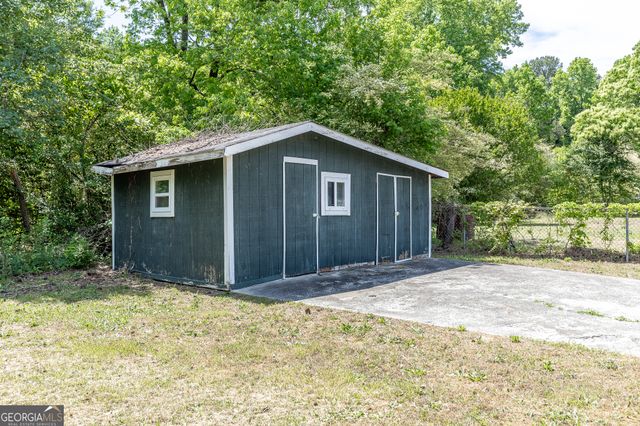 1597 Bennett Road, Grayson, GA 30017
