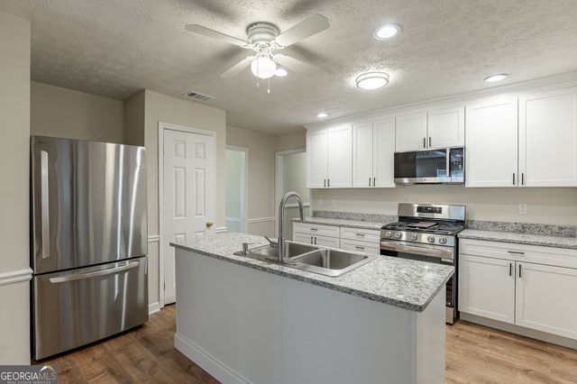 1597 Bennett Road, Grayson, GA 30017