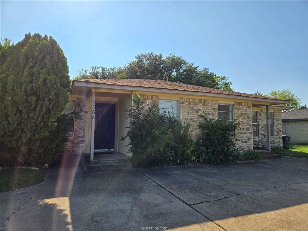 2356/2358 Cornell Drive, College Station, TX 77840 — photo 2