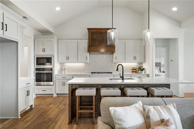 14289 S Houston Street, Olathe, KS 66061