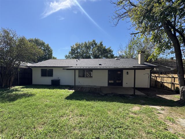 6645 Starnes Road, Watauga, TX 76148