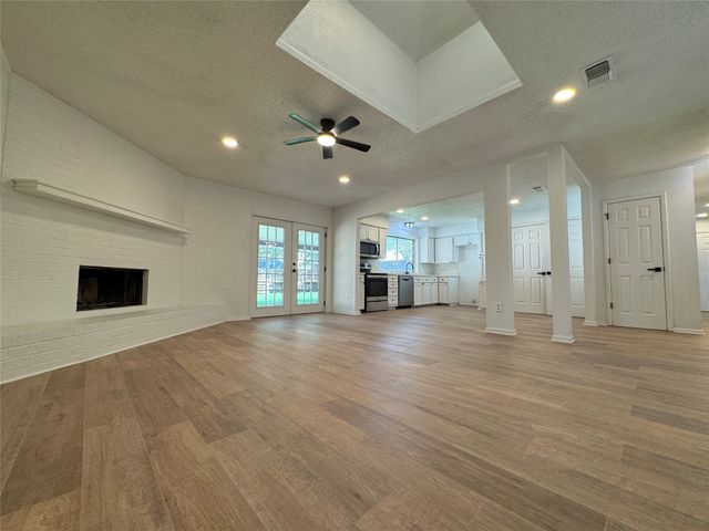 6645 Starnes Road, Watauga, TX 76148