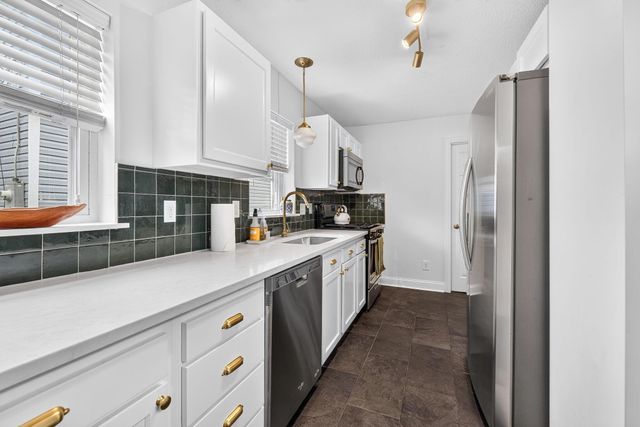 148 E Welch Avenue, Columbus, OH 43207