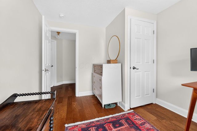 148 E Welch Avenue, Columbus, OH 43207