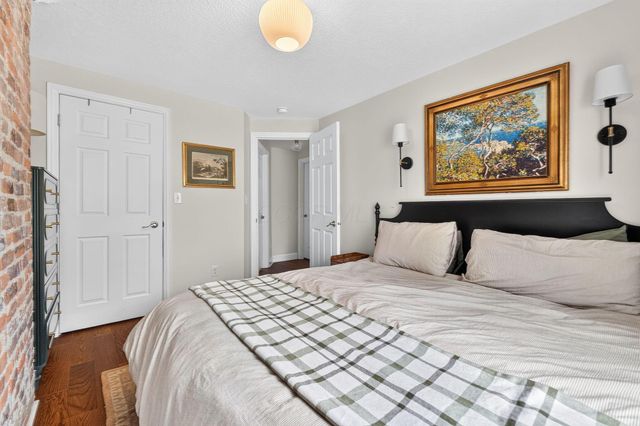148 E Welch Avenue, Columbus, OH 43207