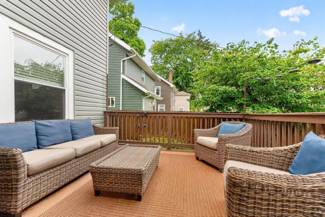 148 E Welch Avenue, Columbus, OH 43207