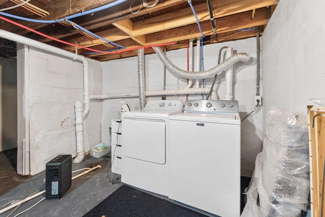 148 E Welch Avenue, Columbus, OH 43207