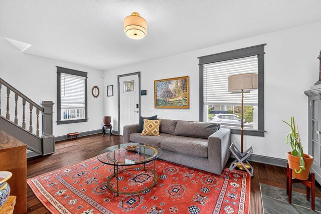 148 E Welch Avenue, Columbus, OH 43207