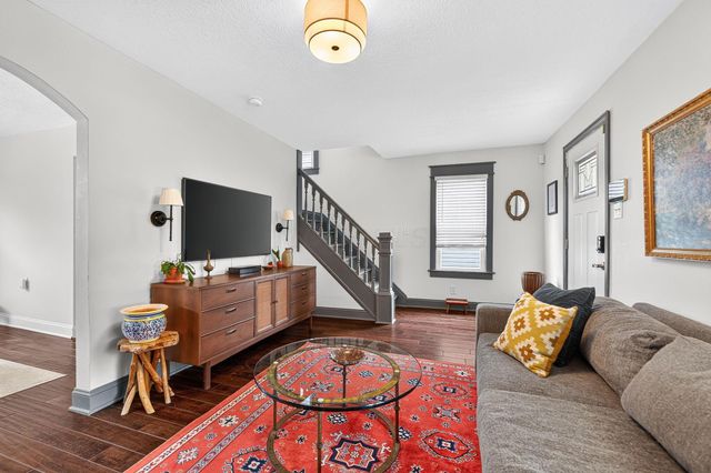 148 E Welch Avenue, Columbus, OH 43207