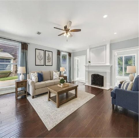 1818 Hillgreen Drive, Katy, TX 77494