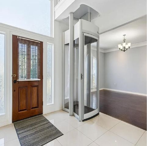 1818 Hillgreen Drive, Katy, TX 77494