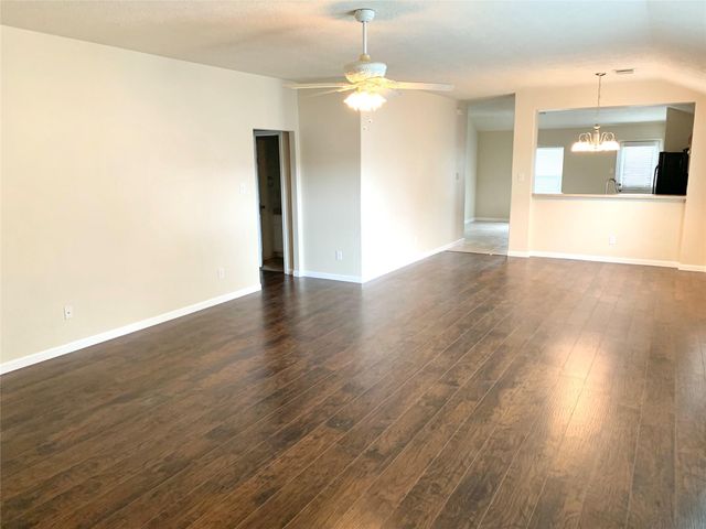 20519 Lantern Springs Lane, Cypress, TX 77433